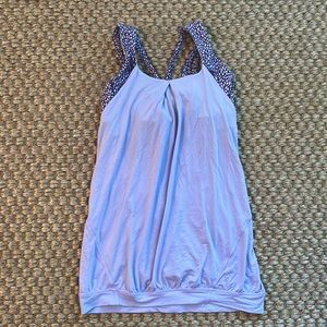 Lululemon top
